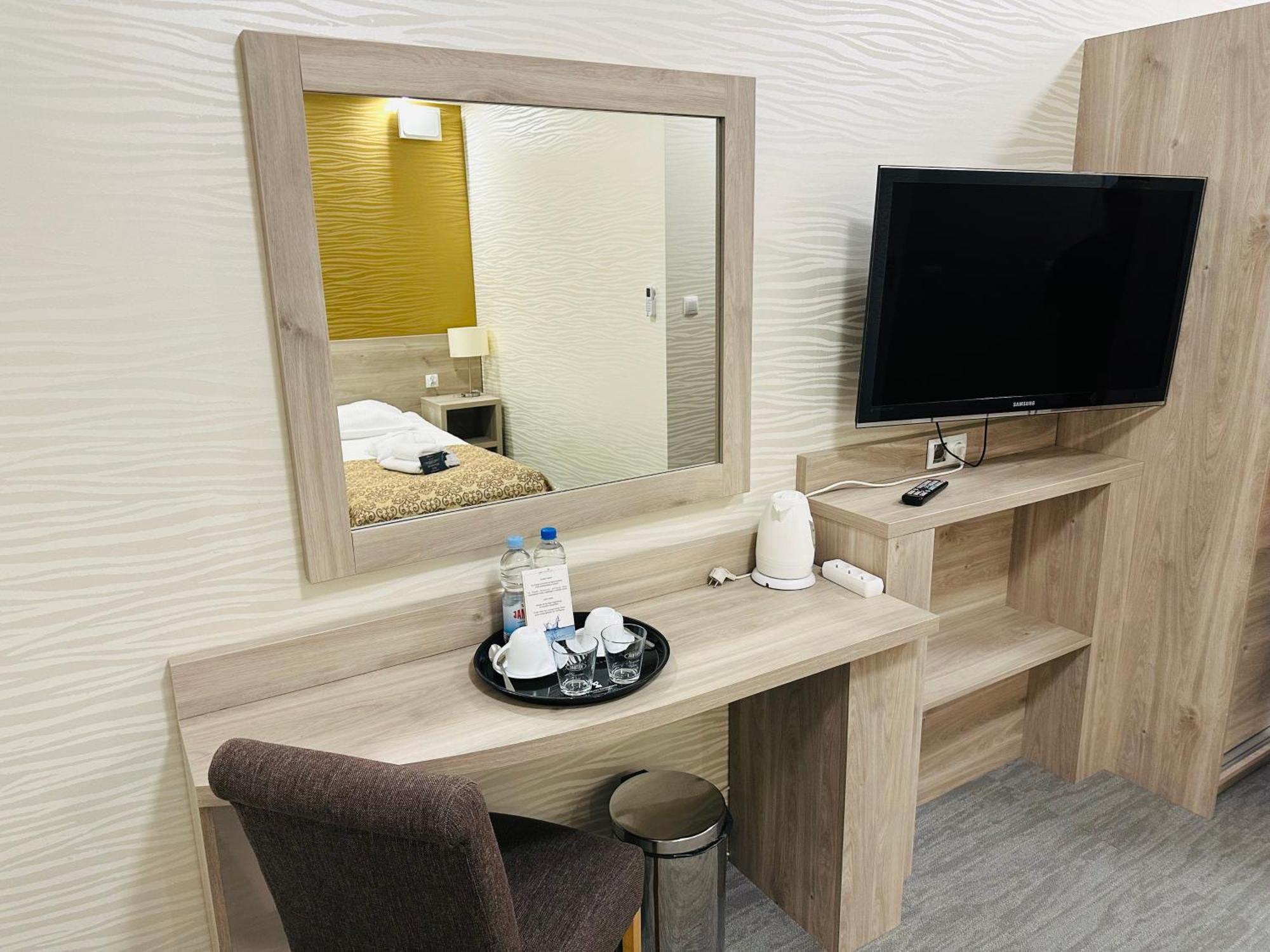 Miejsca Noclegowe W Arka Medical Spa Колобжег Экстерьер фото